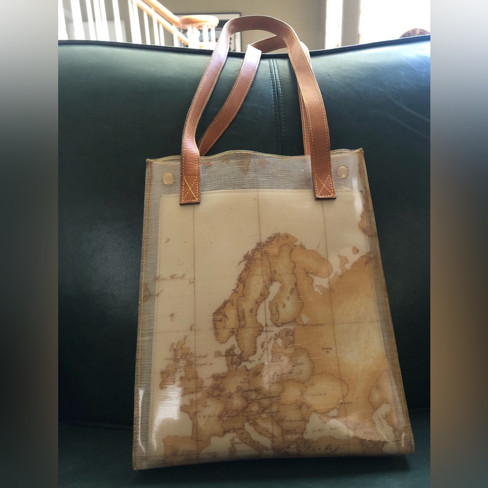 Alvero Martini unique map purse